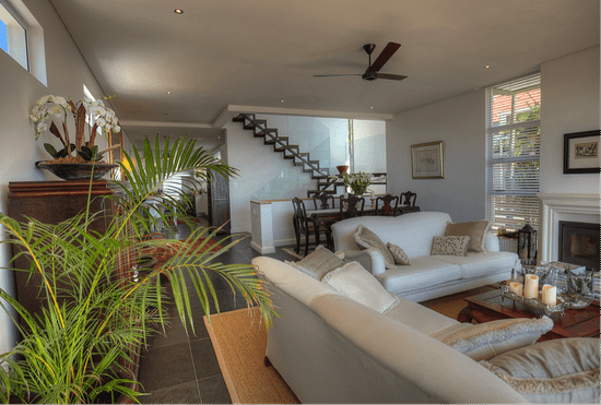 Photo 3 of Villa Protea accommodation in Fresnaye, Cape Town with 3 bedrooms and 3 bathrooms