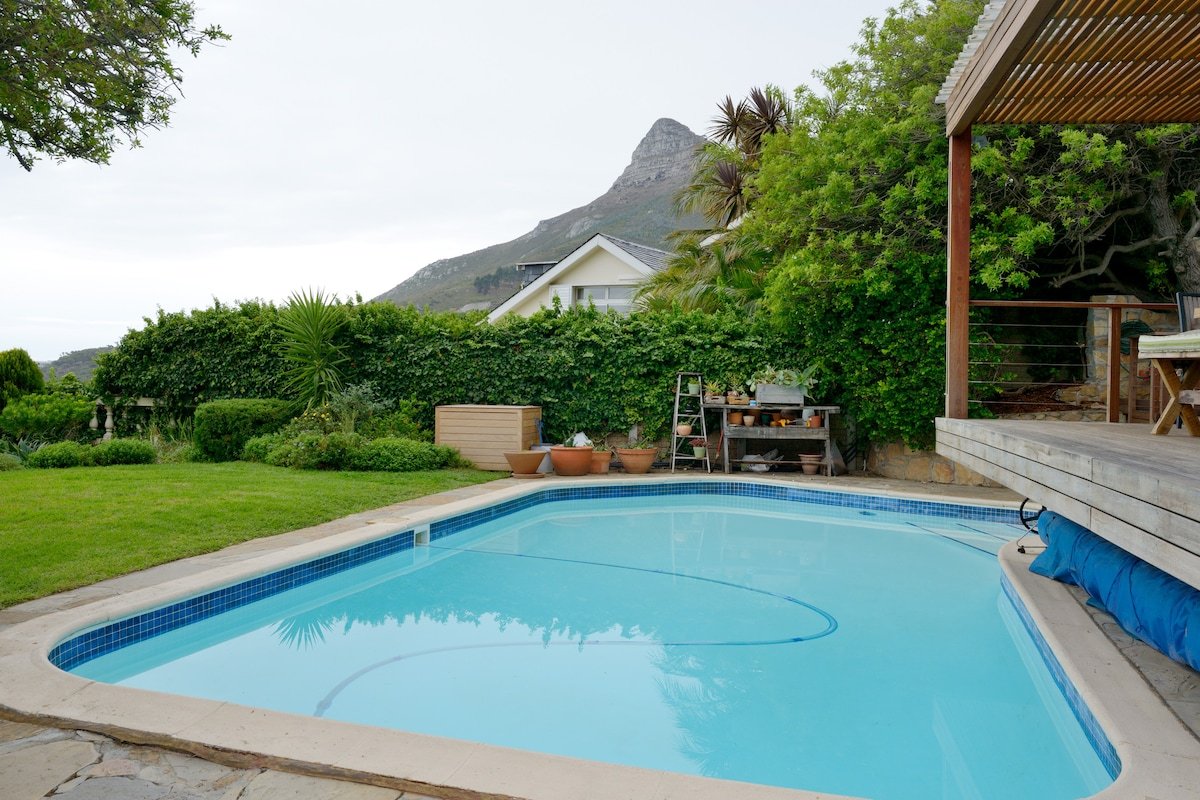 Woodford Villa gallery image 4