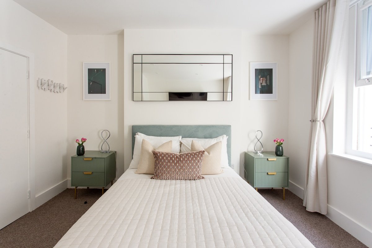 Covent Garden Gem | Stylish Stay in Central London gallery image 2