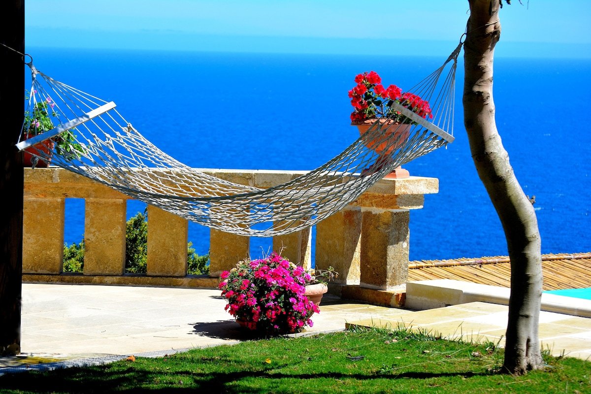 Complesso Ginestra by Galatea Casa Vacanze gallery image 4