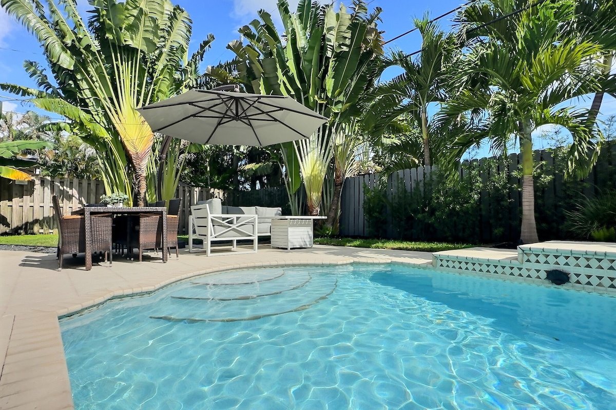 Luxurious villa with exotic pool Fort Lauderdale gallery image 3