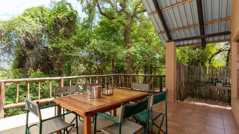 Kwa Nokeng Lodge River Cottages