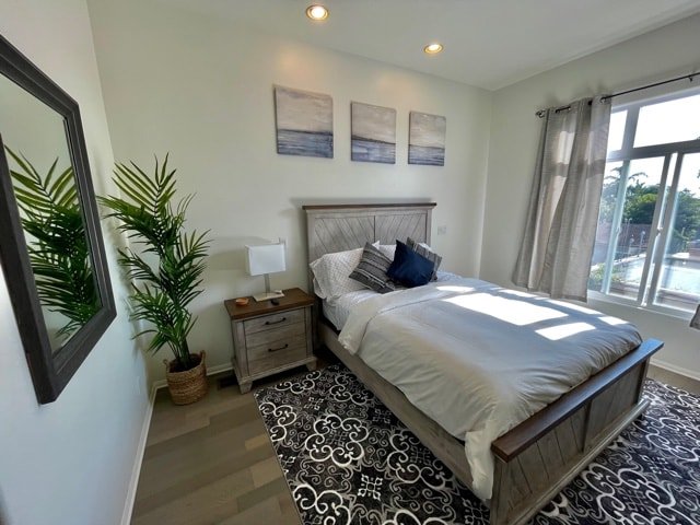 Beautiful La Jolla Village Home, Sleeps 9 gallery image 3