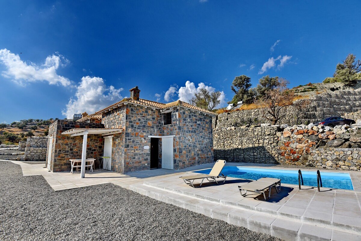 Complex of villas with private pool gallery image 5