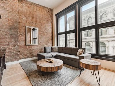 Elegant 3 bedroom apartment in Old Port-3