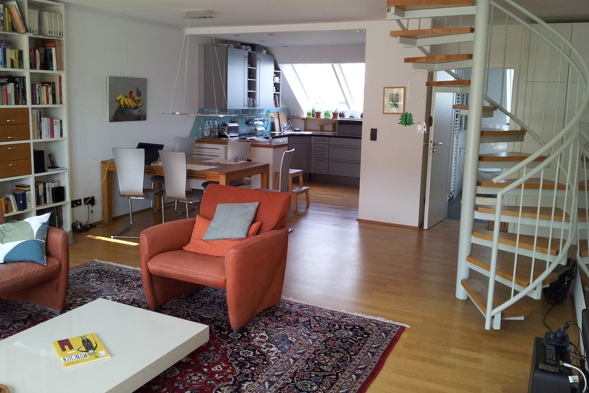 Deluxe Inner City Penthouse, Rooftop Residence gallery image 2