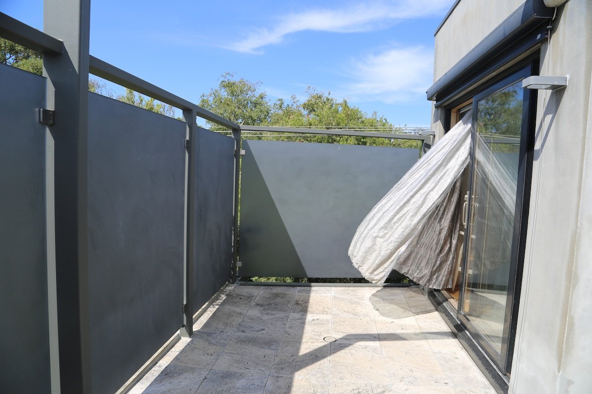 Charming Hawthorn Getaway 3 Bedroom House gallery image 5