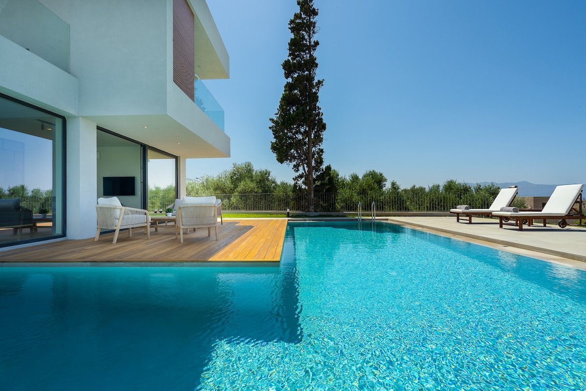 Ostria Villa, Pirgos-Villas, Ηeated Pool, Sea View gallery image 2