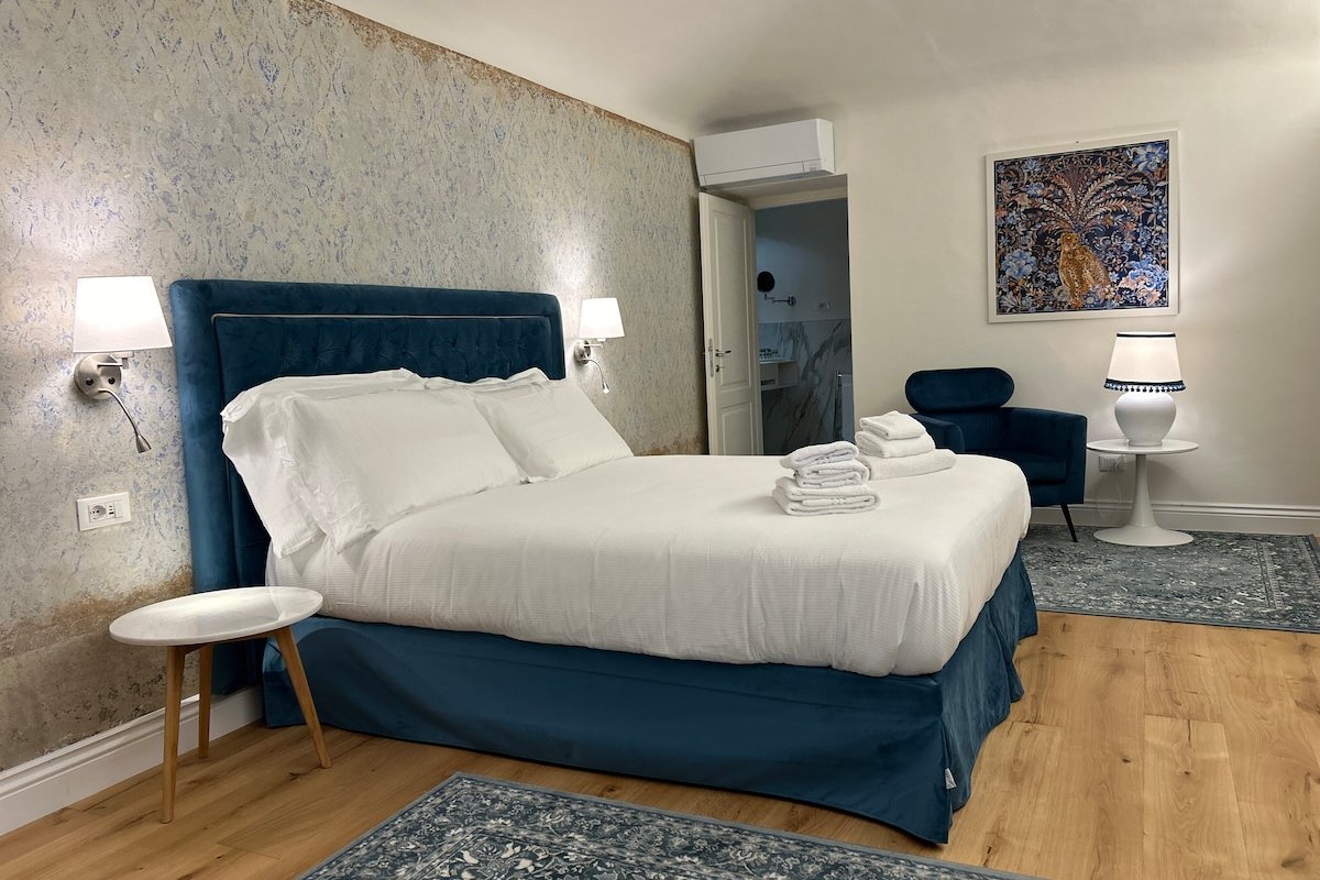 Palazzo Nori Elegant & renovated gallery image 2