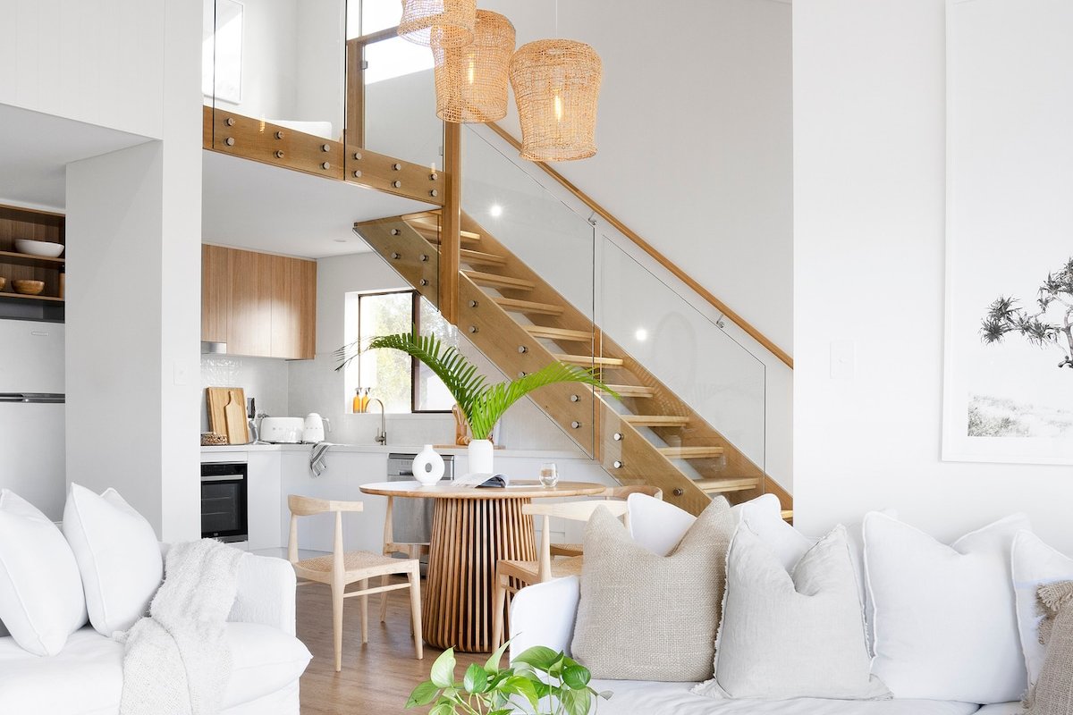 The Loft – 800m to Hastings Street! gallery image 2