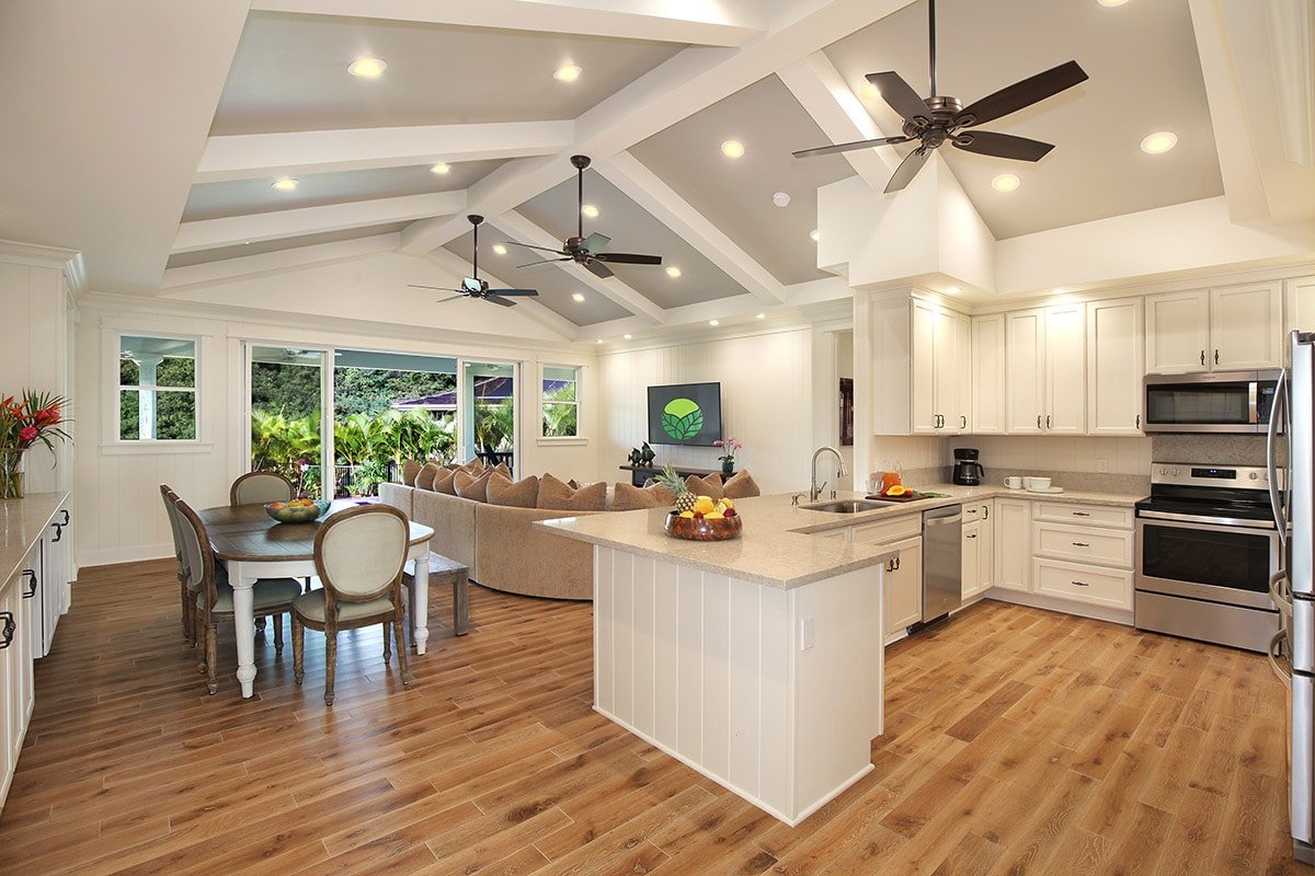 Hale Lo’i House: Luxury + comfort in sunny Poipu! gallery image 3