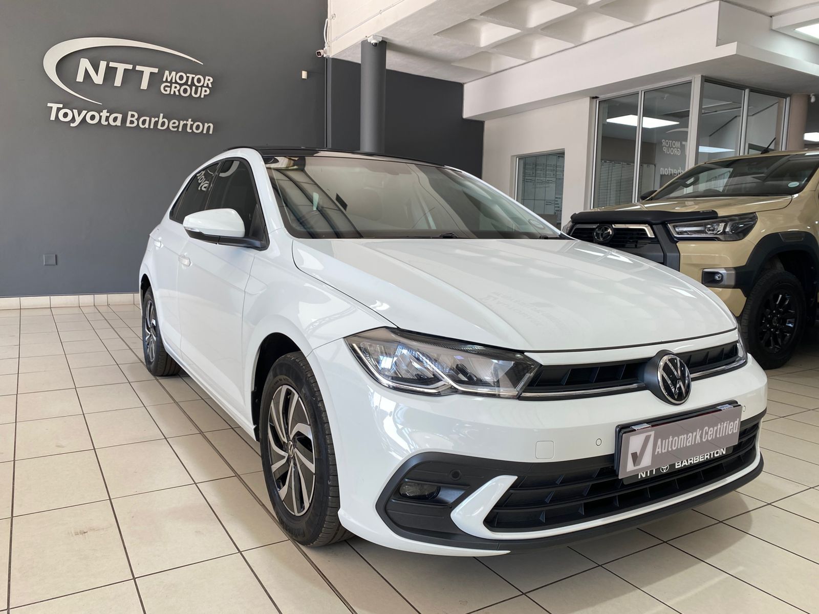 VOLKSWAGEN POLO 1.0 TSI LIFE for Sale in South Africa