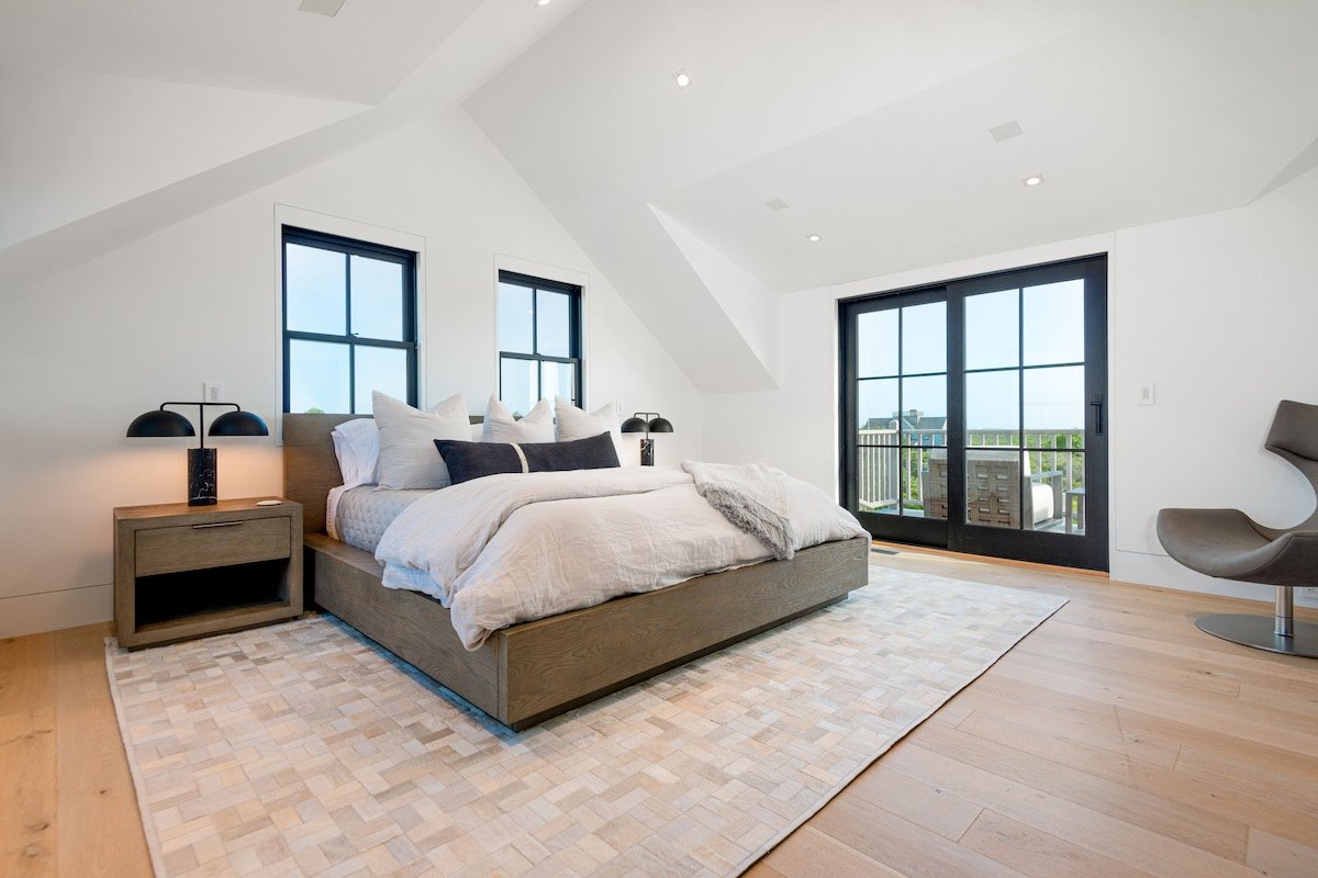 Nantucket’s Ultimate Compound gallery image 2