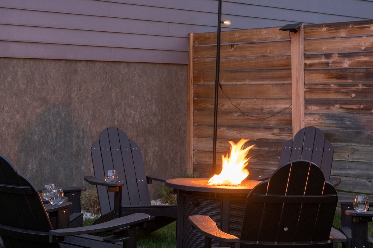 Elevation Haus LoHi | City Views + Hot Tub gallery image 4