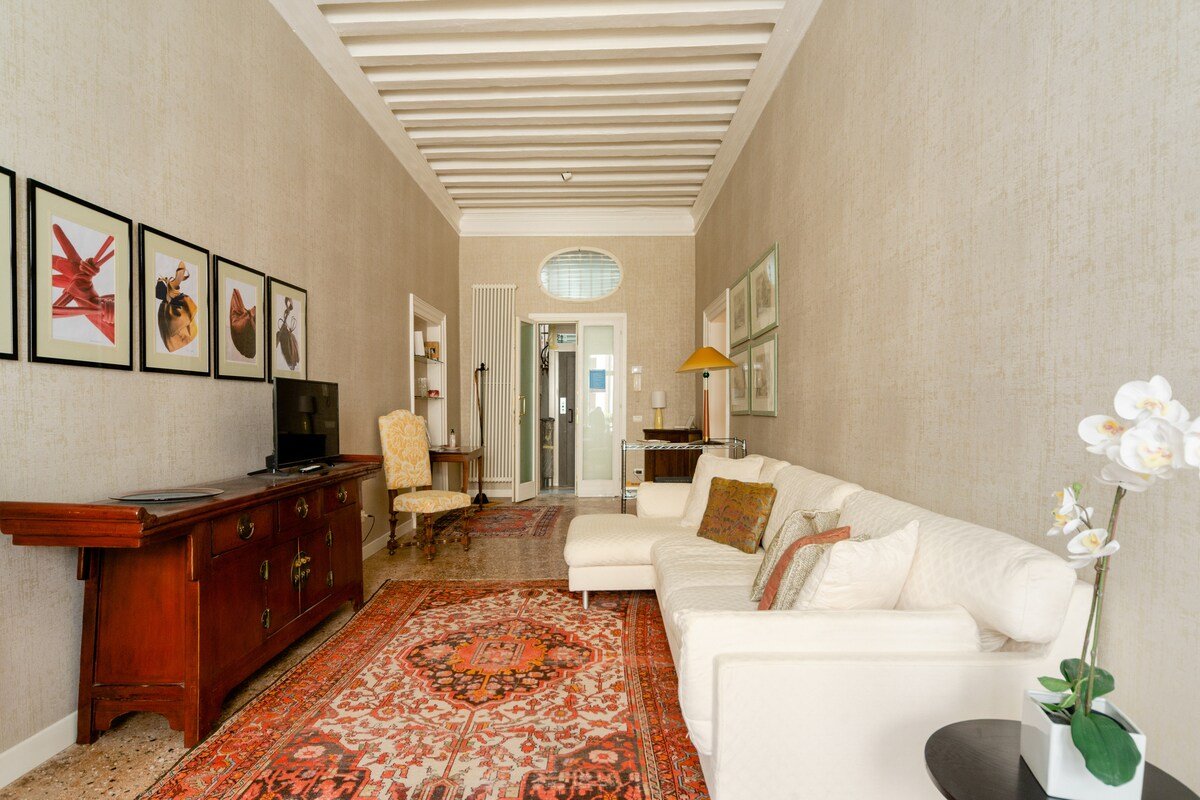Luxury apartment near St. Mark’s square Venice gallery image 5