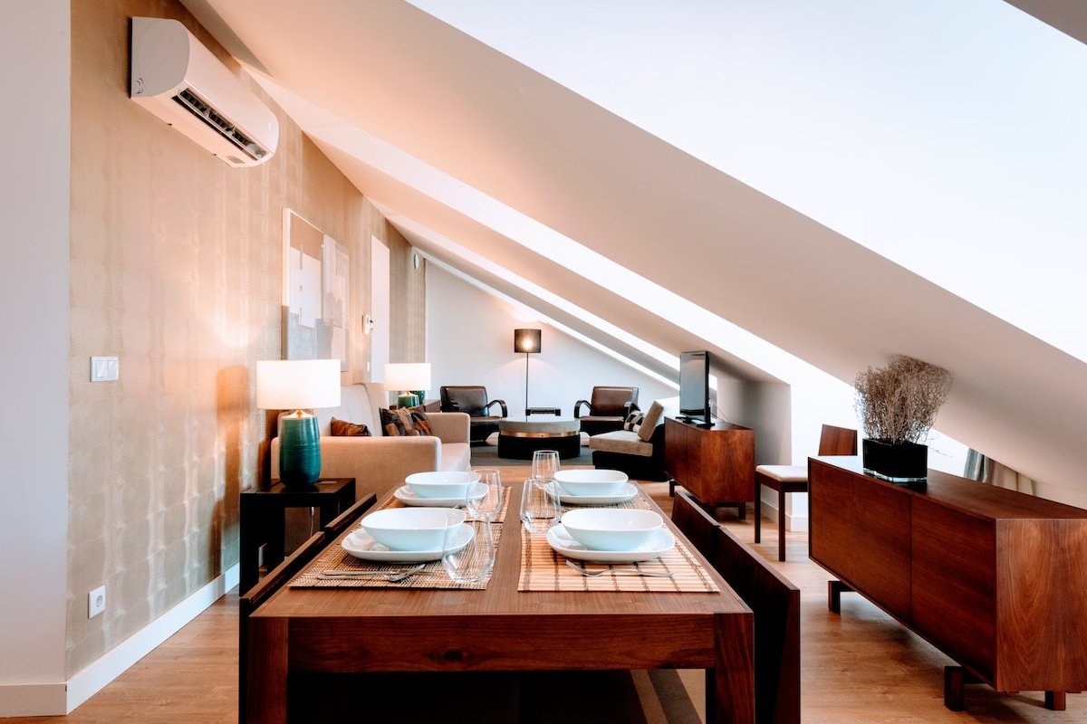 Augusta Residence top floor penthouse gallery image 5