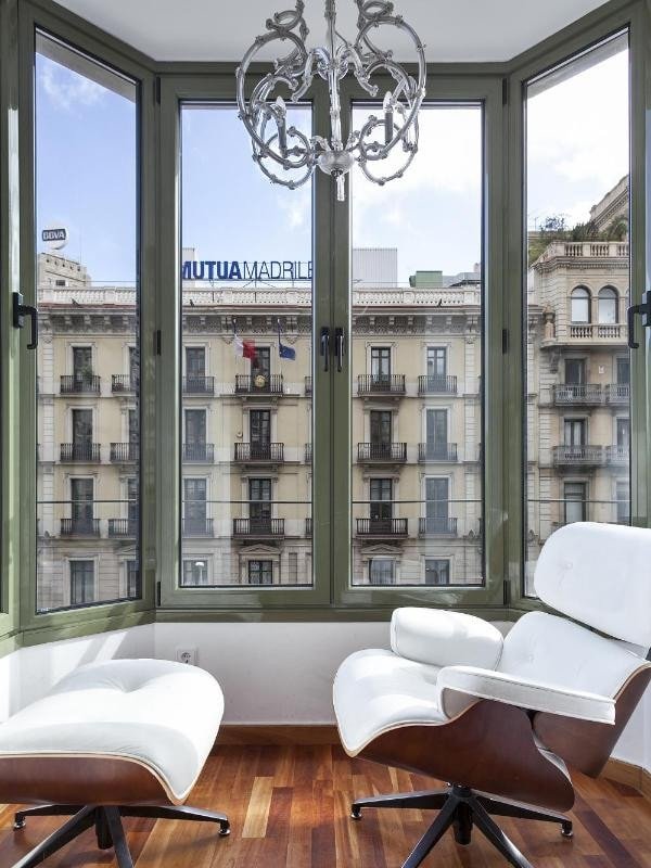 Amazing flat in the heart of Barcelona gallery image 5