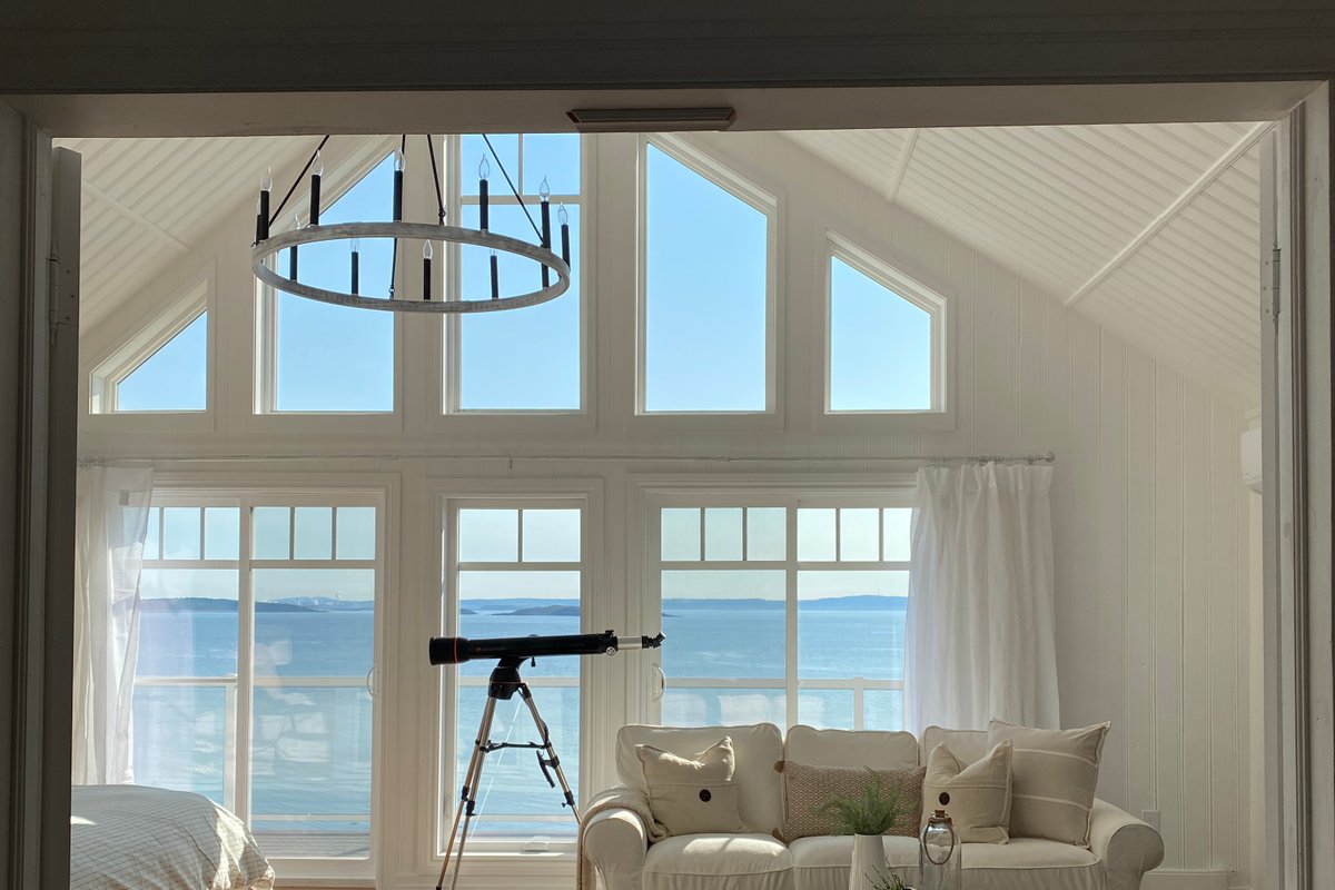 Stella’s Beach House Ocean, Hot tub, Fire pit