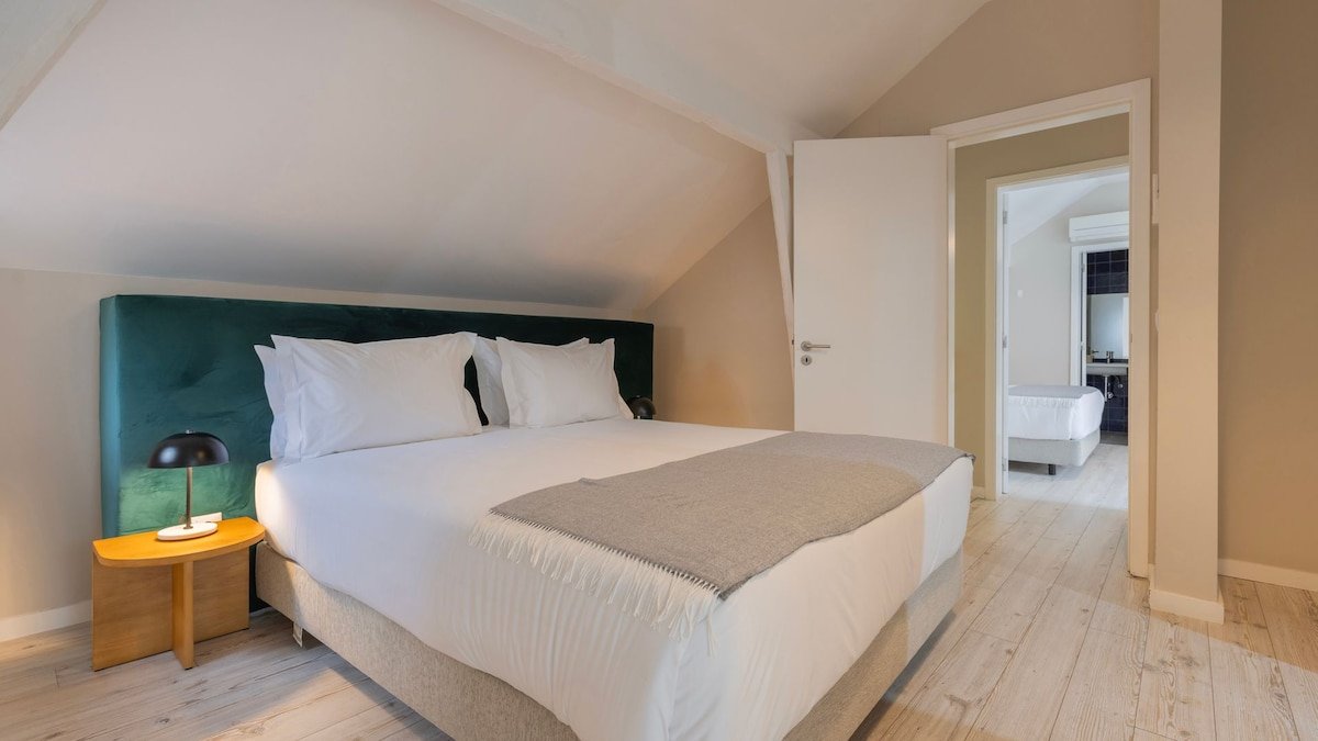 Carmo 43 | Apartment 403 gallery image 5