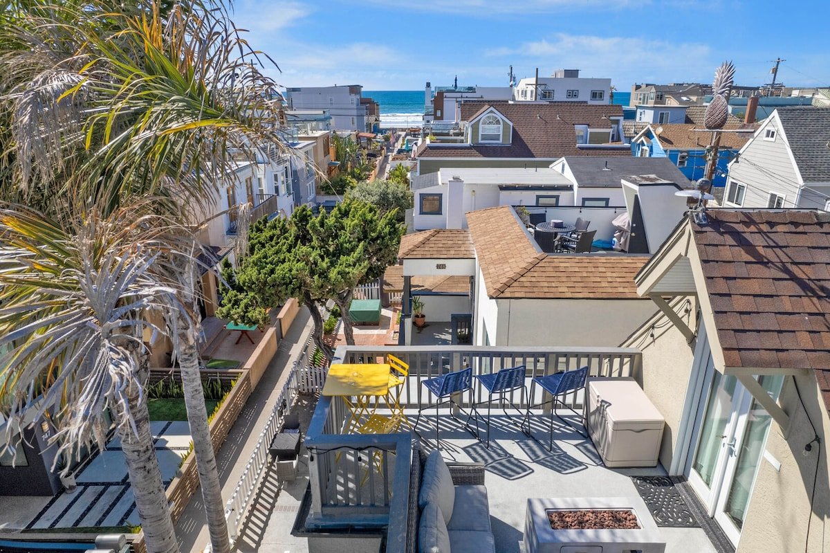 Oceanview 3BR Home | Rooftop, FirePit, Steps2Ocean gallery image 2