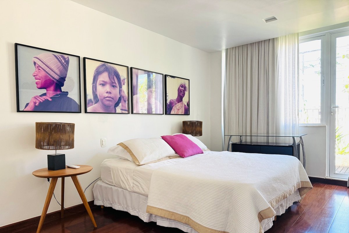 Spacious 180 m² Apt – luxury, comfort & design gallery image 3