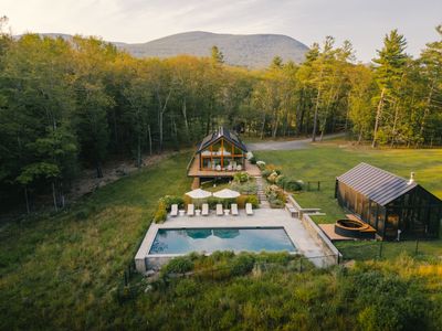 Home Sweet Hudson: A Retreat @ Hudson Woods