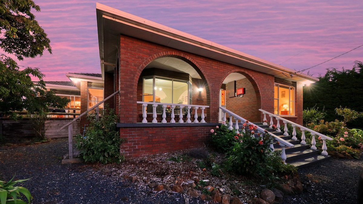 Farmhouse – Family (8) gallery image 3