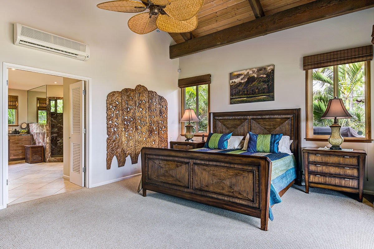 Aloha Sands Beach-Front Villa – Dec. Holidays OPEN gallery image 3