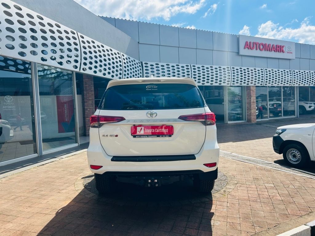 Used car gallery