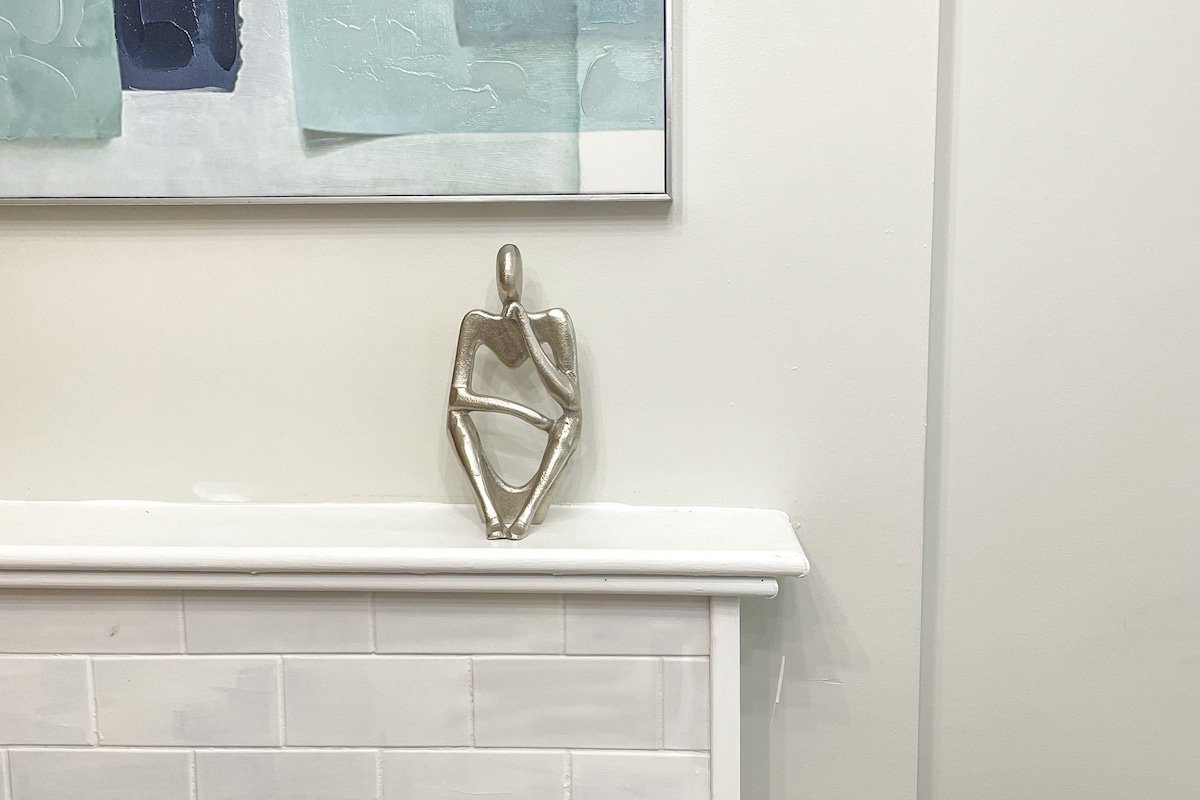 Wrigleyville Friends Unit gallery image 5