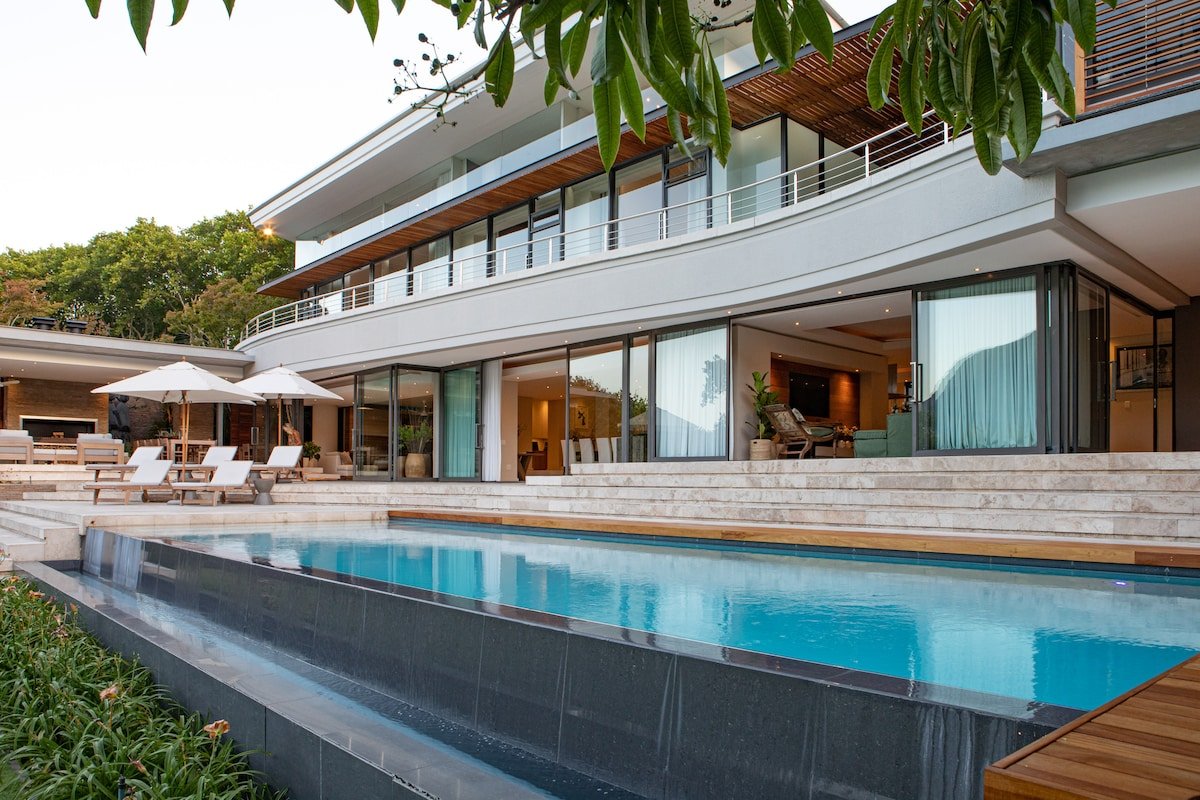 Makomo Masterpiece, by Steadfast Collection gallery image 5