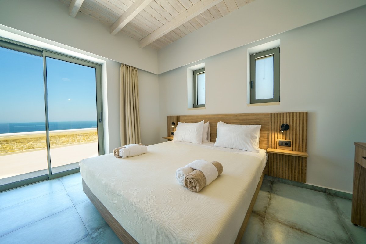 Luxury Villa Argo, private pool, Sea view, BBQ gallery image 5