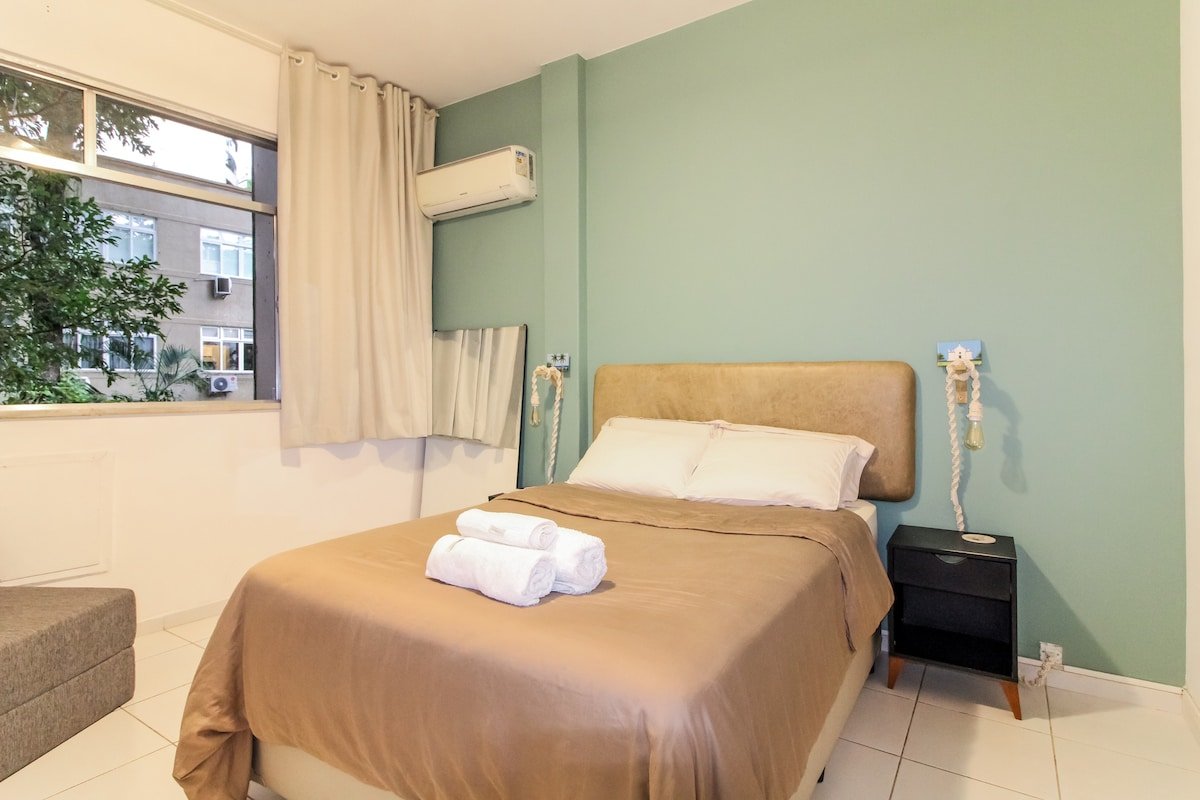 Amplo Apê no Coração do Leblon gallery image 4