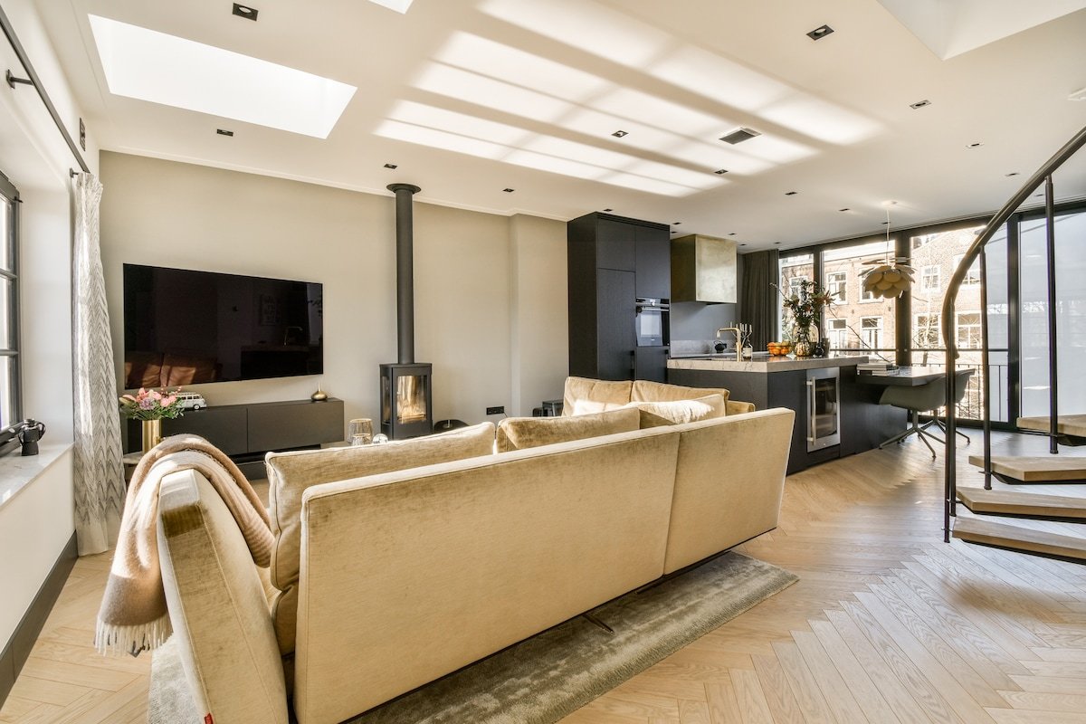 Luxury Canal House Center gallery image 3