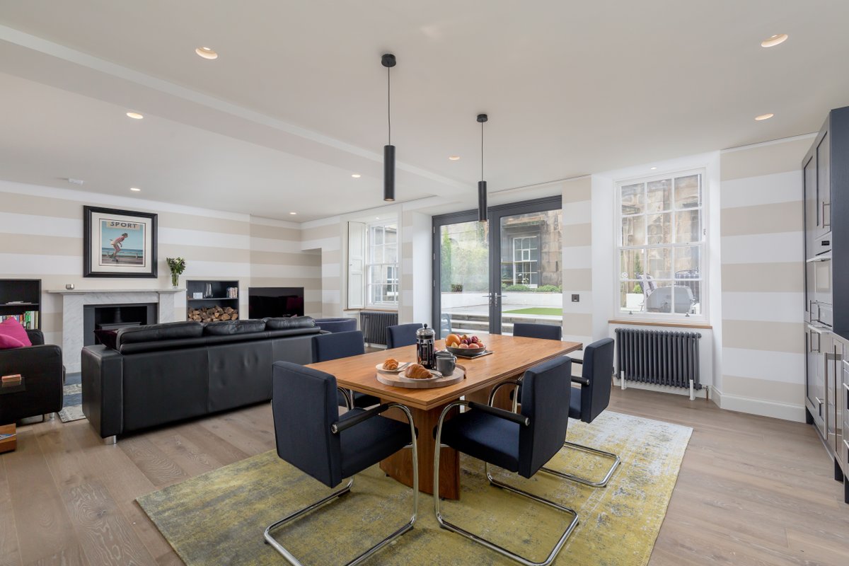 Stunning, 2 bed Garden Flat in the New Town