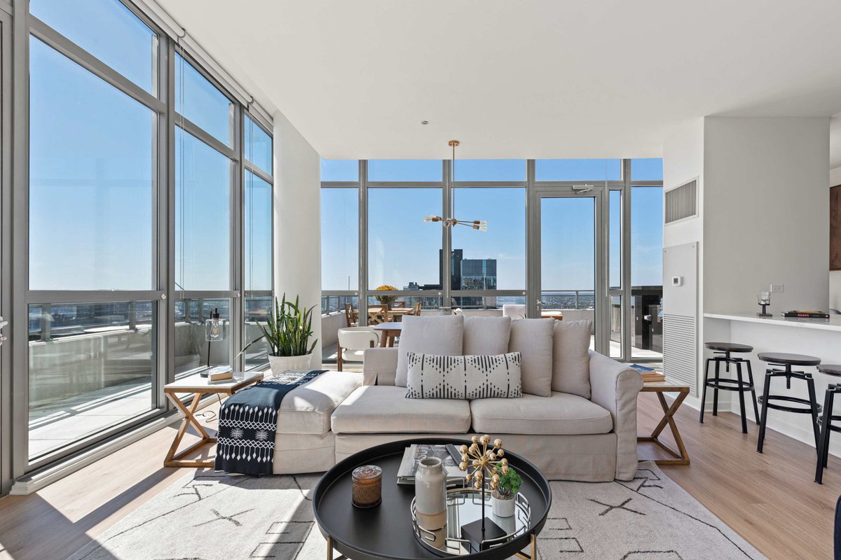 West Loop PH: Unmatched Views & Private Deck