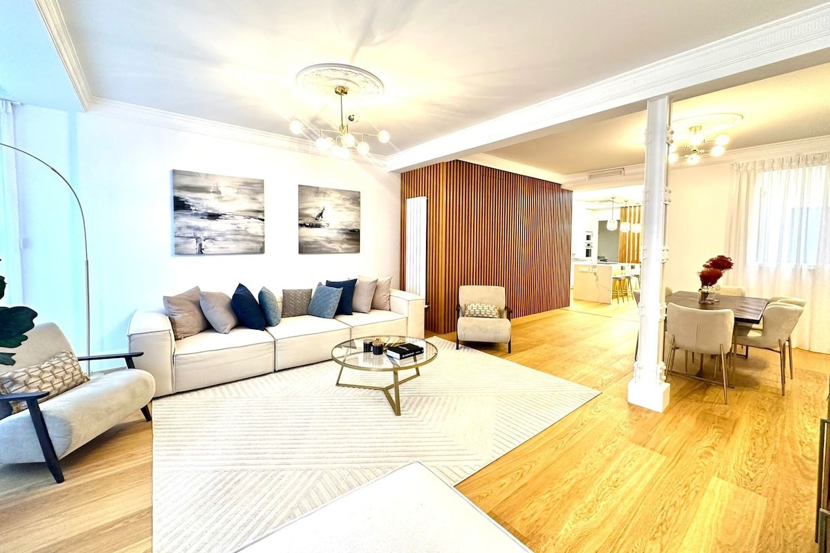 Luxury Apartment in the center of Madrid gallery image 4