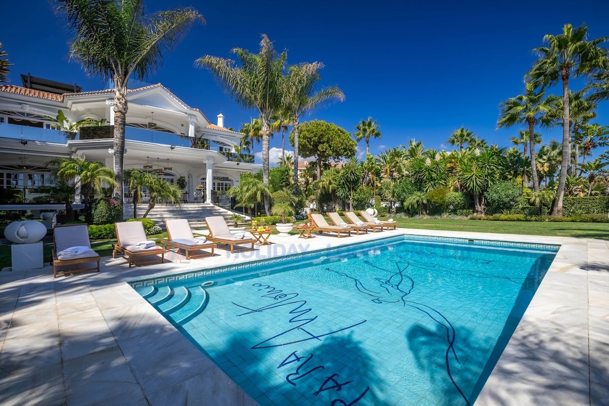 High Luxury Mansion Pax 16 Beachfront Puerto Banus gallery image 3