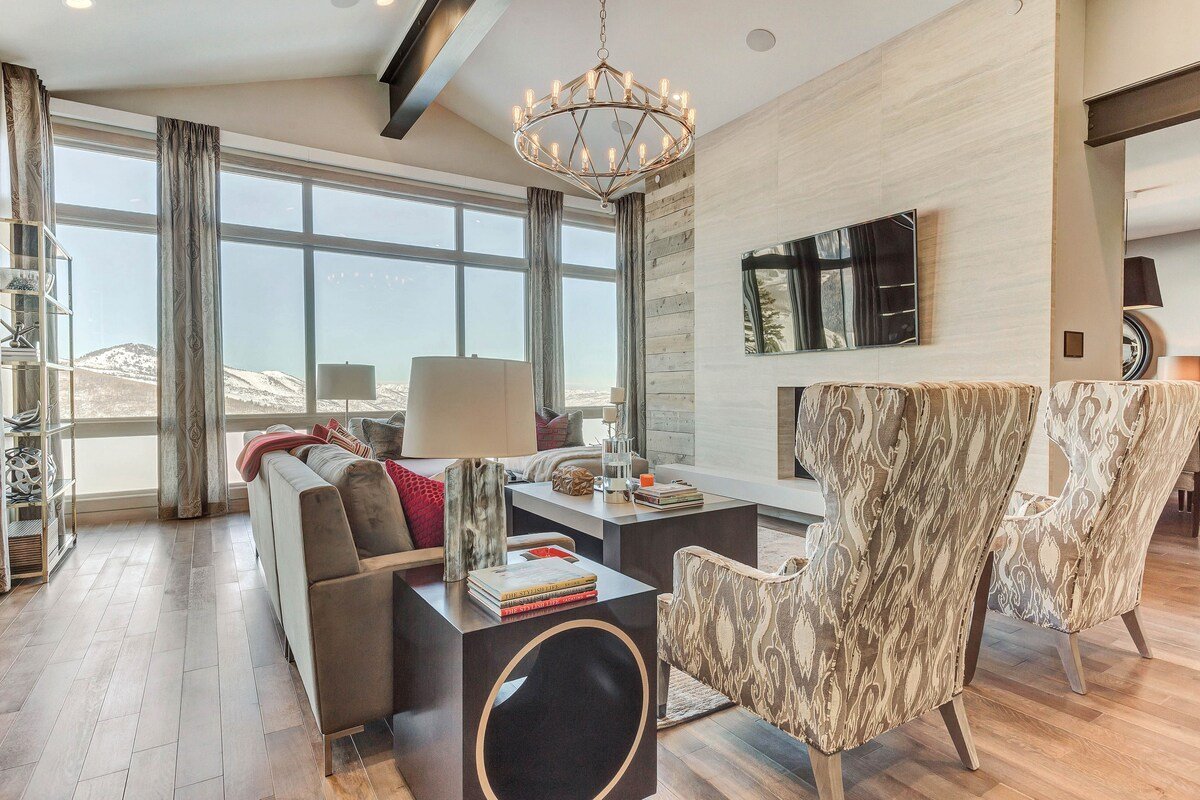 Stein Eriksen Residences Two Bedroom Penthouse gallery image 5