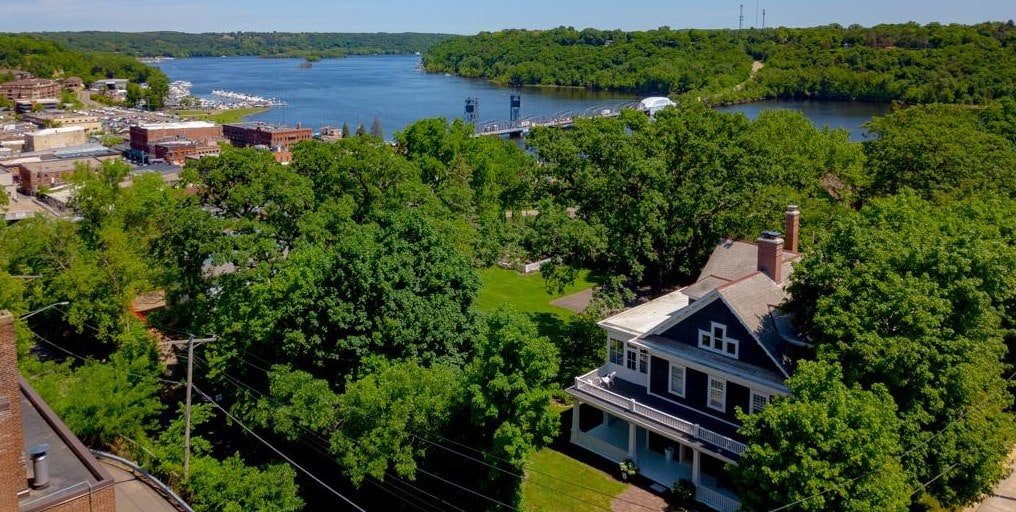 Durant House – Historic Stillwater Mansion gallery image 3
