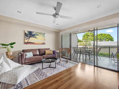 Spacious + Convenient! 3Bed/2.5Bath/1Car~Townhouse