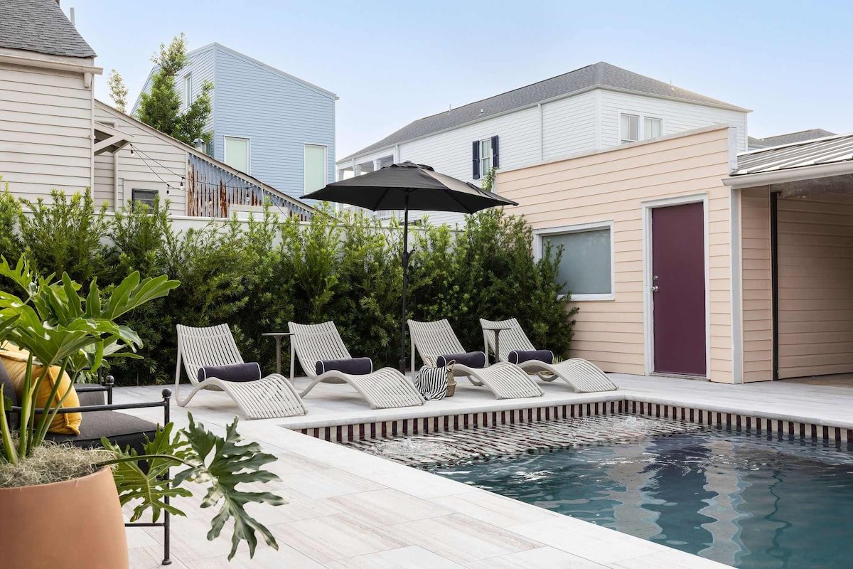 Luxe Historic Compound w Private Heated Pool & Spa gallery image 3