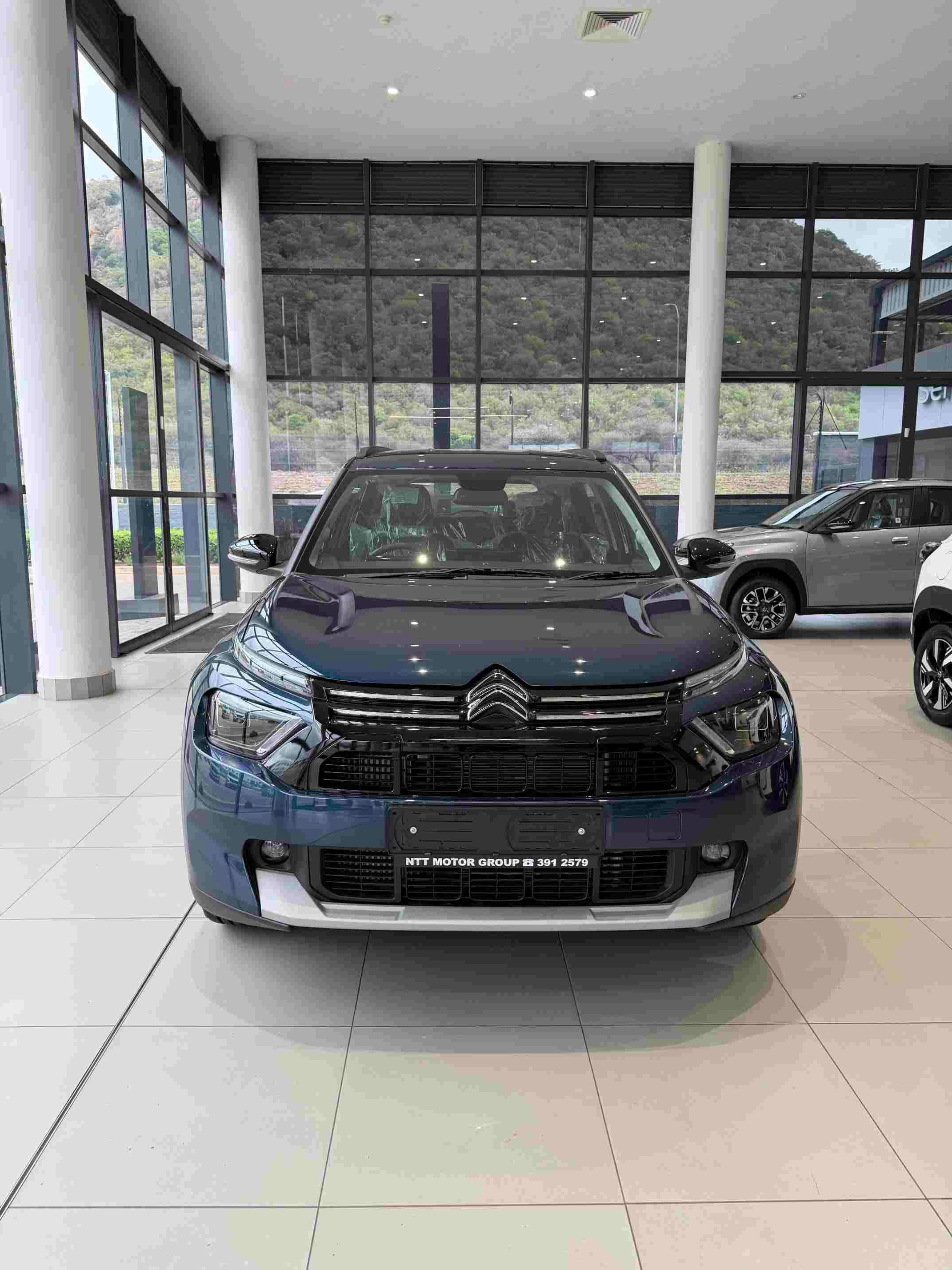 Used car gallery