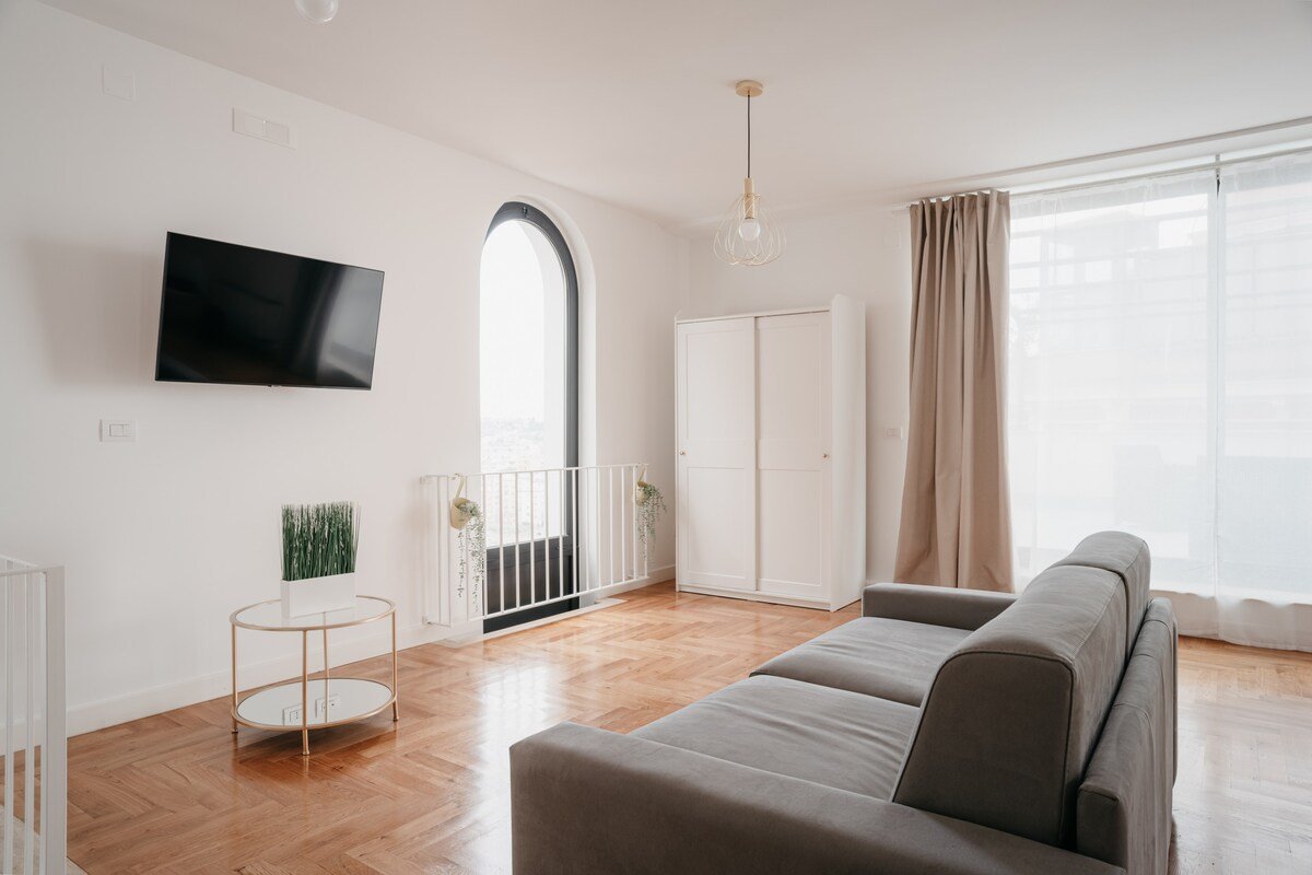 Panoramic Terrace 3br – Vista Napoli gallery image 3