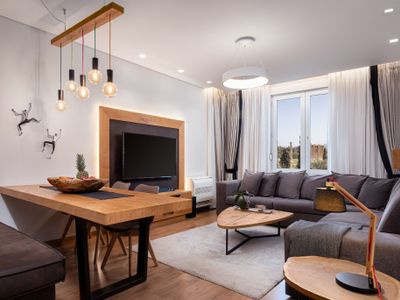 Acropolis Grand Residence, Stunning Views