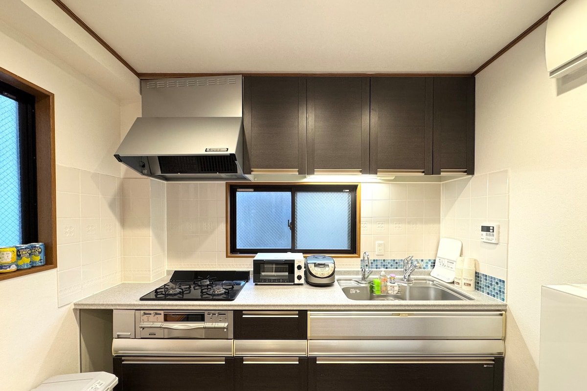 sun inn 空港直通　10名まで可能　浴室2個あり gallery image 5