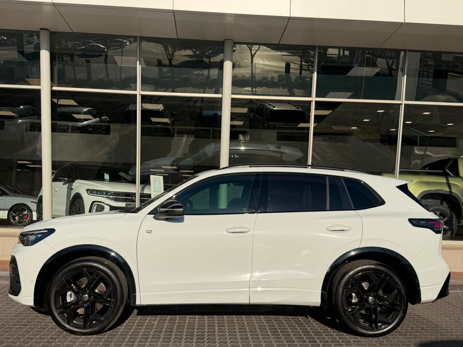 Used car gallery