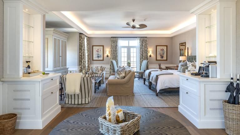 Long Lee Manor at Shamwari Private Game Reserve Long Lee Manor House Suite