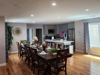 8-BR, 8-Bath Home: Your Perfect Staycation near SF