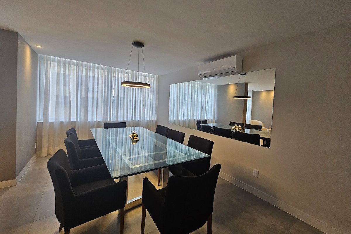 Apartamento vista lateral mar em Copacabana gallery image 4